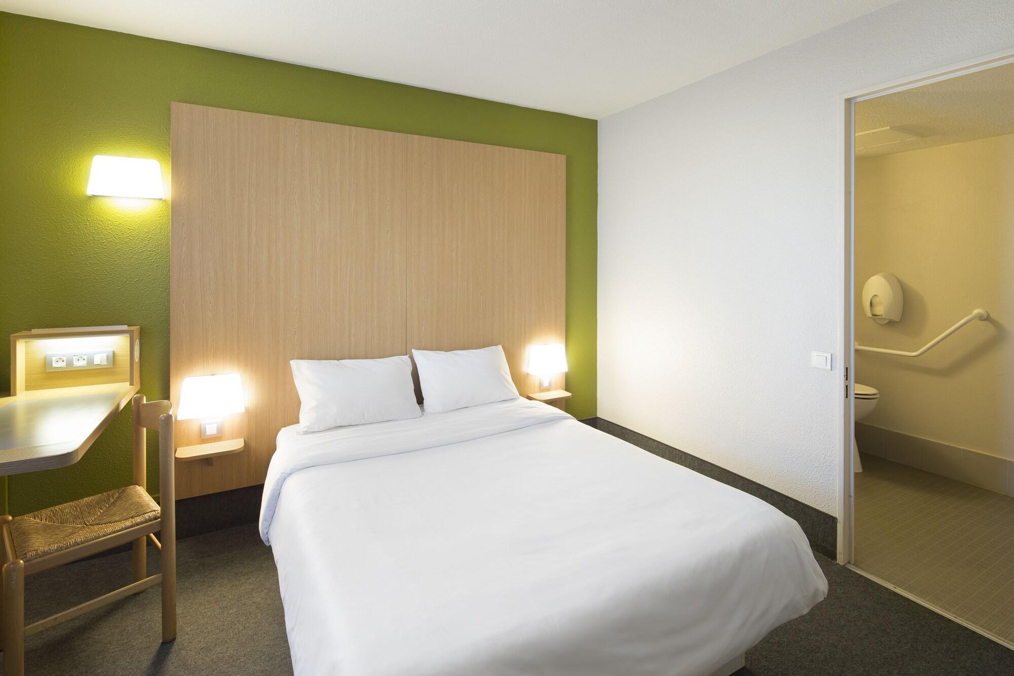 B&B Hotel Marseille Les Ports Εξωτερικό φωτογραφία
