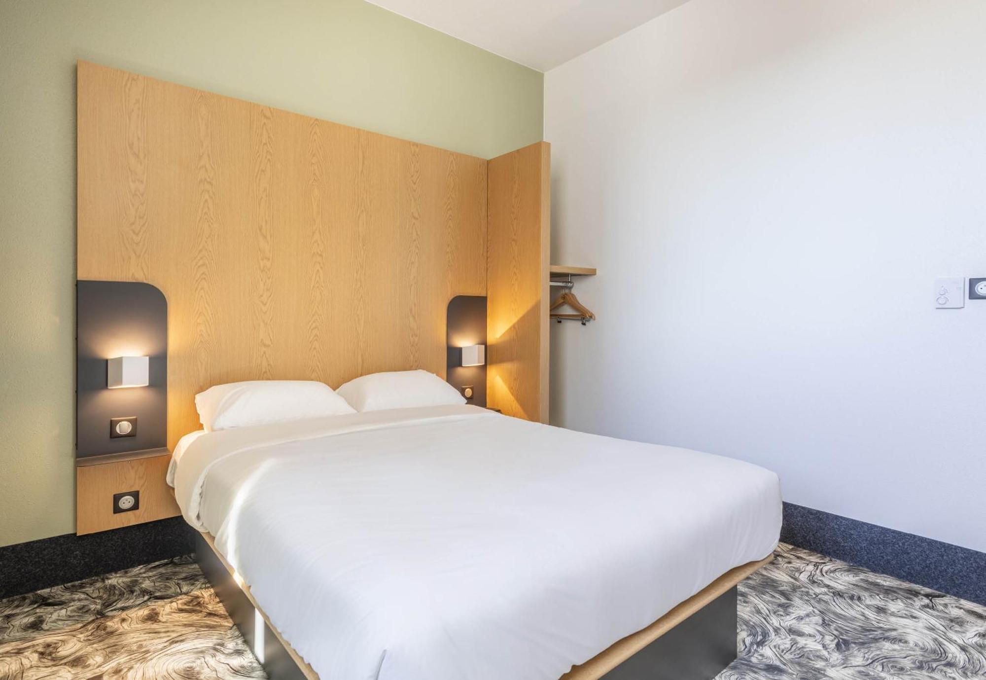 B&B Hotel Marseille Les Ports Εξωτερικό φωτογραφία