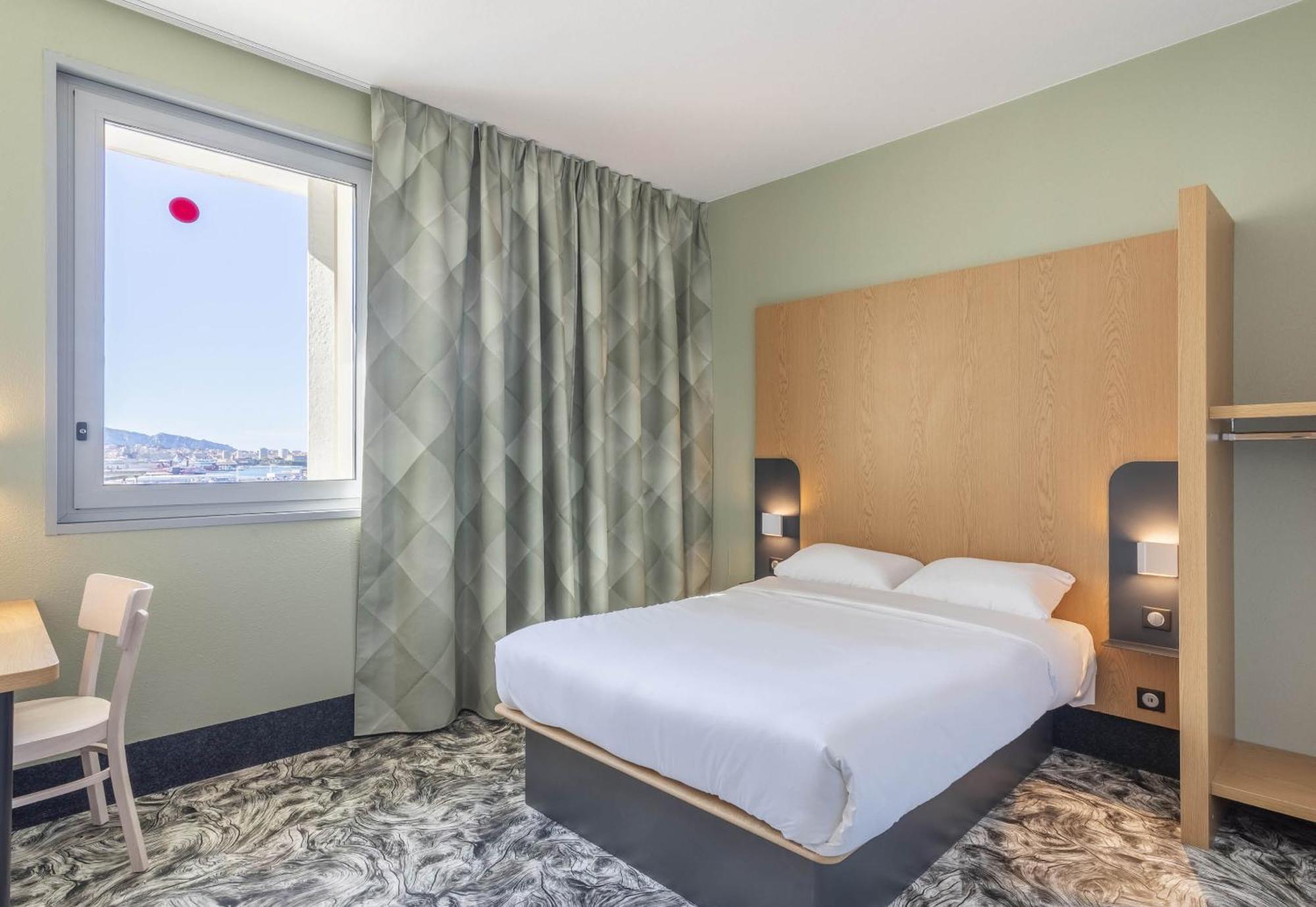 B&B Hotel Marseille Les Ports Εξωτερικό φωτογραφία