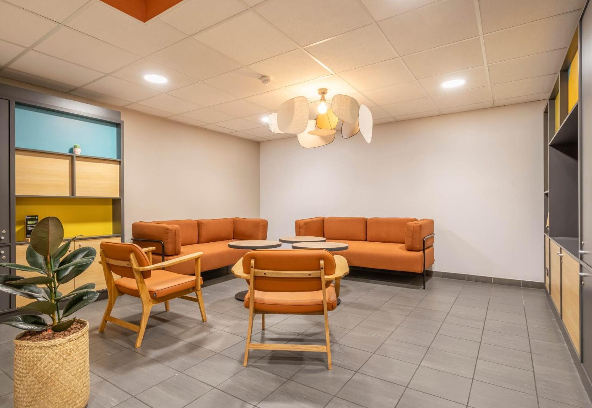 B&B Hotel Marseille Les Ports Εξωτερικό φωτογραφία
